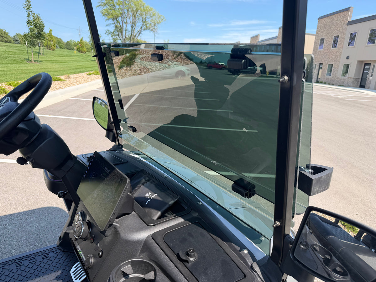 Madjax Ascent Tinted Folding Windshield